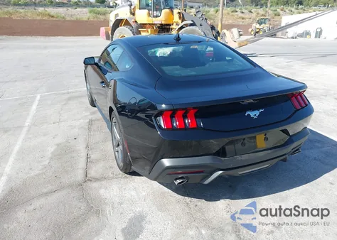 2025 Ford Mustang z USA, uszkodzony, nr VIN 1FA6P8TH8S5114300